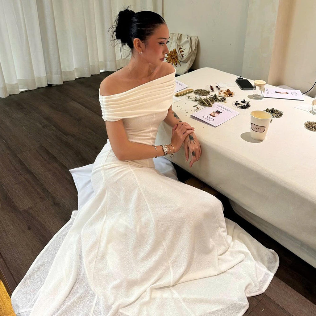 Sexy strapless temperament one shoulder dress for women
