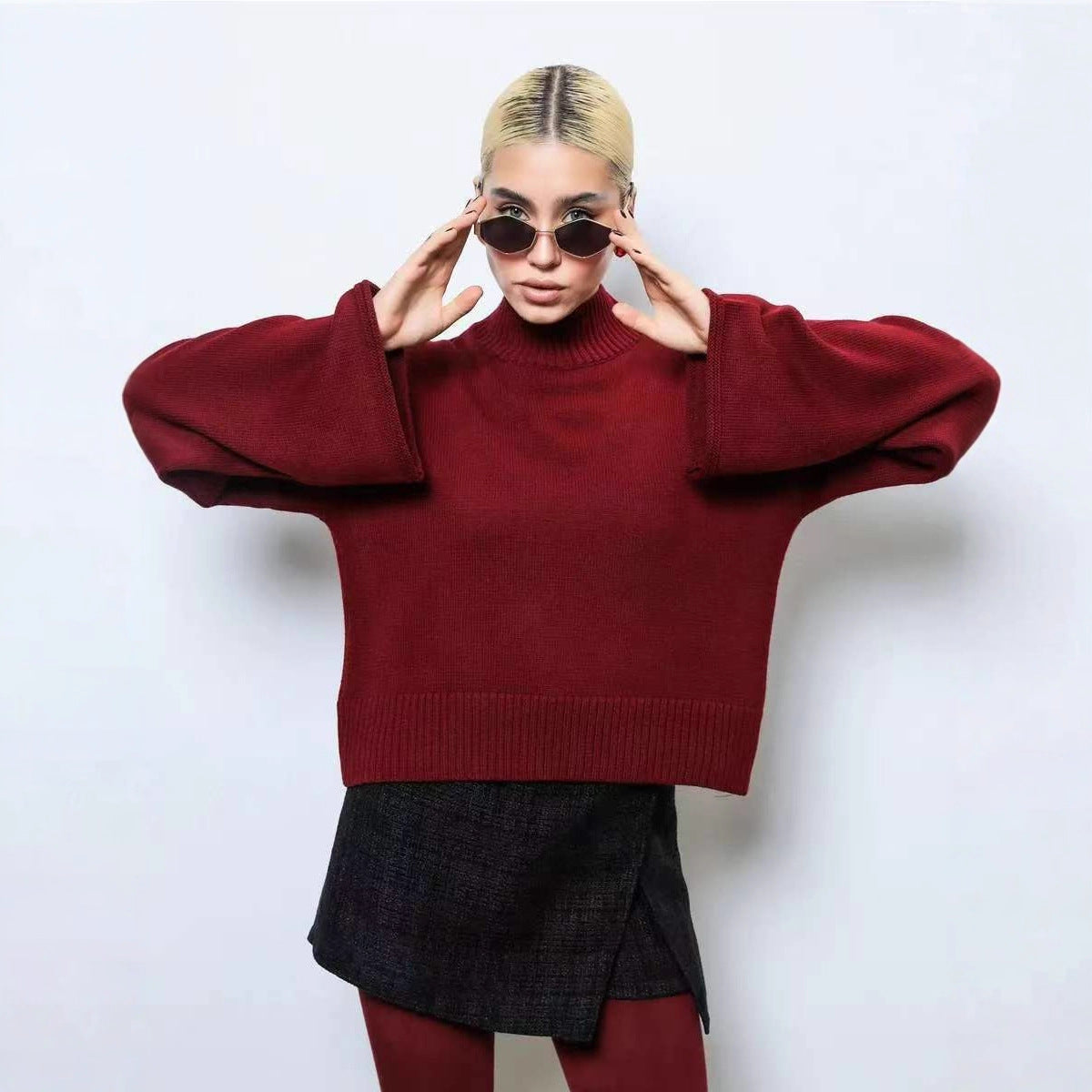 High neck pullover sweater for women in autumn and winter